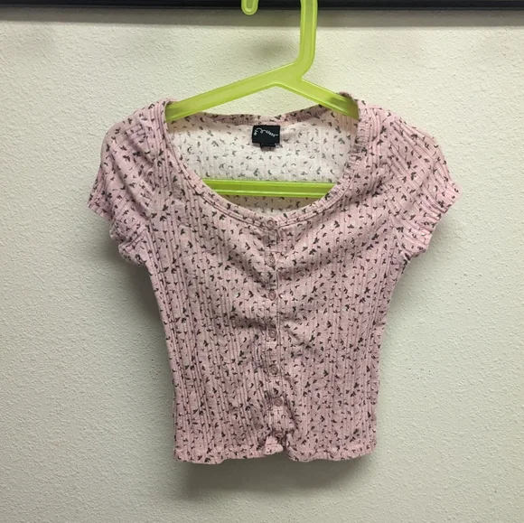 Art Class Target Brand Ribbed Button Down Tops - Picture 1 of 9